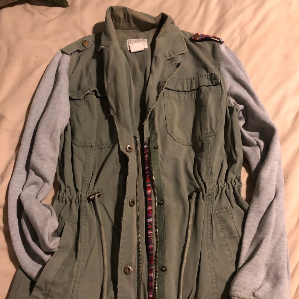 Army green billabong jacket